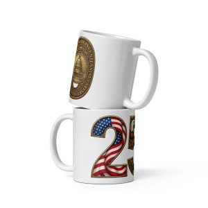 white glossy mug with a colorful "250" with us flag and famous us symbols. nice gift!